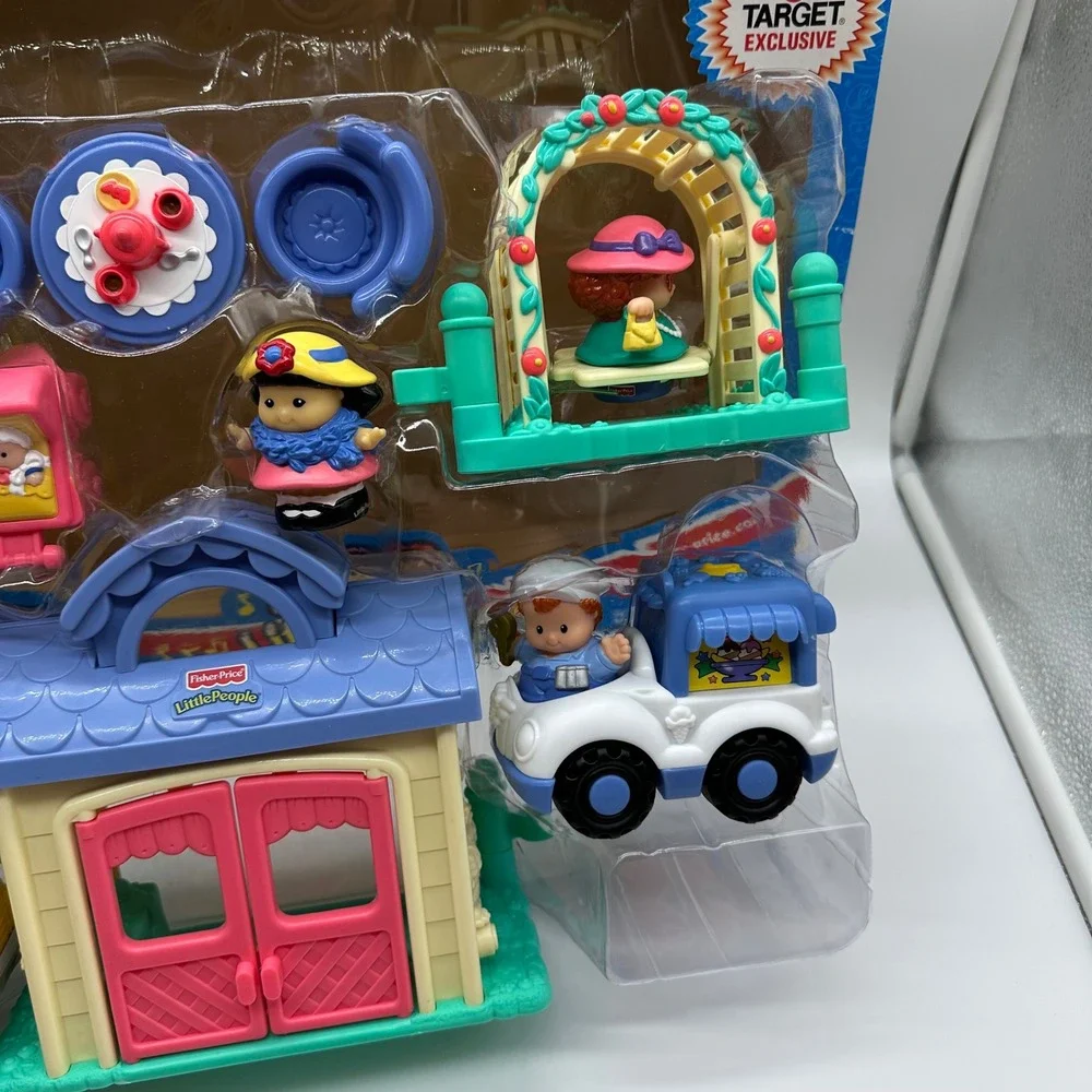 Little People 2004 Super Set Neighborhood Vehicles & Playtime Pals Open Box READ